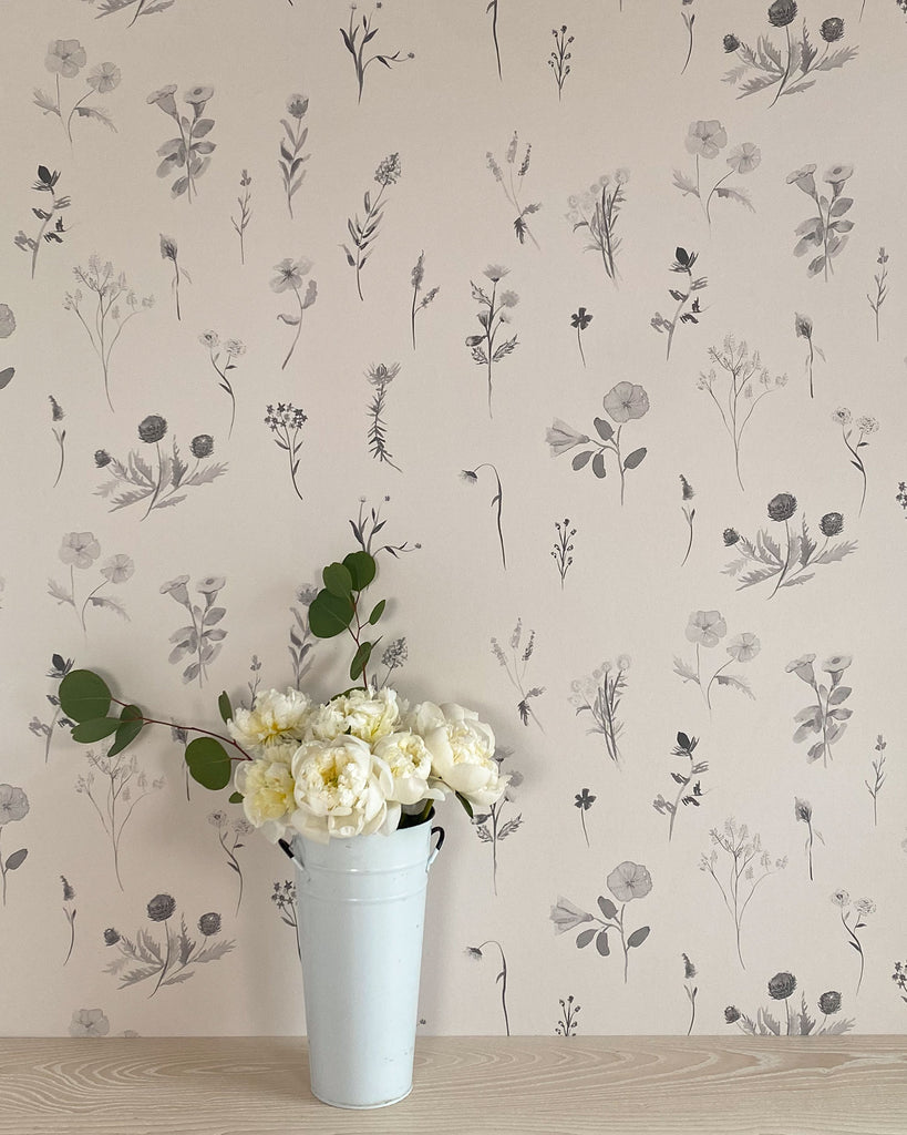 Meadow - Vine Charcoal Wallpaper